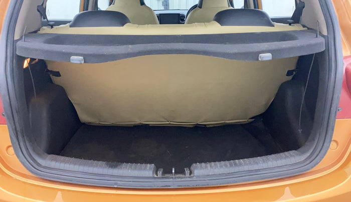 2014 Hyundai Grand i10 SPORTZ 1.2 KAPPA VTVT, Petrol, Manual, 25,663 km, Boot Inside