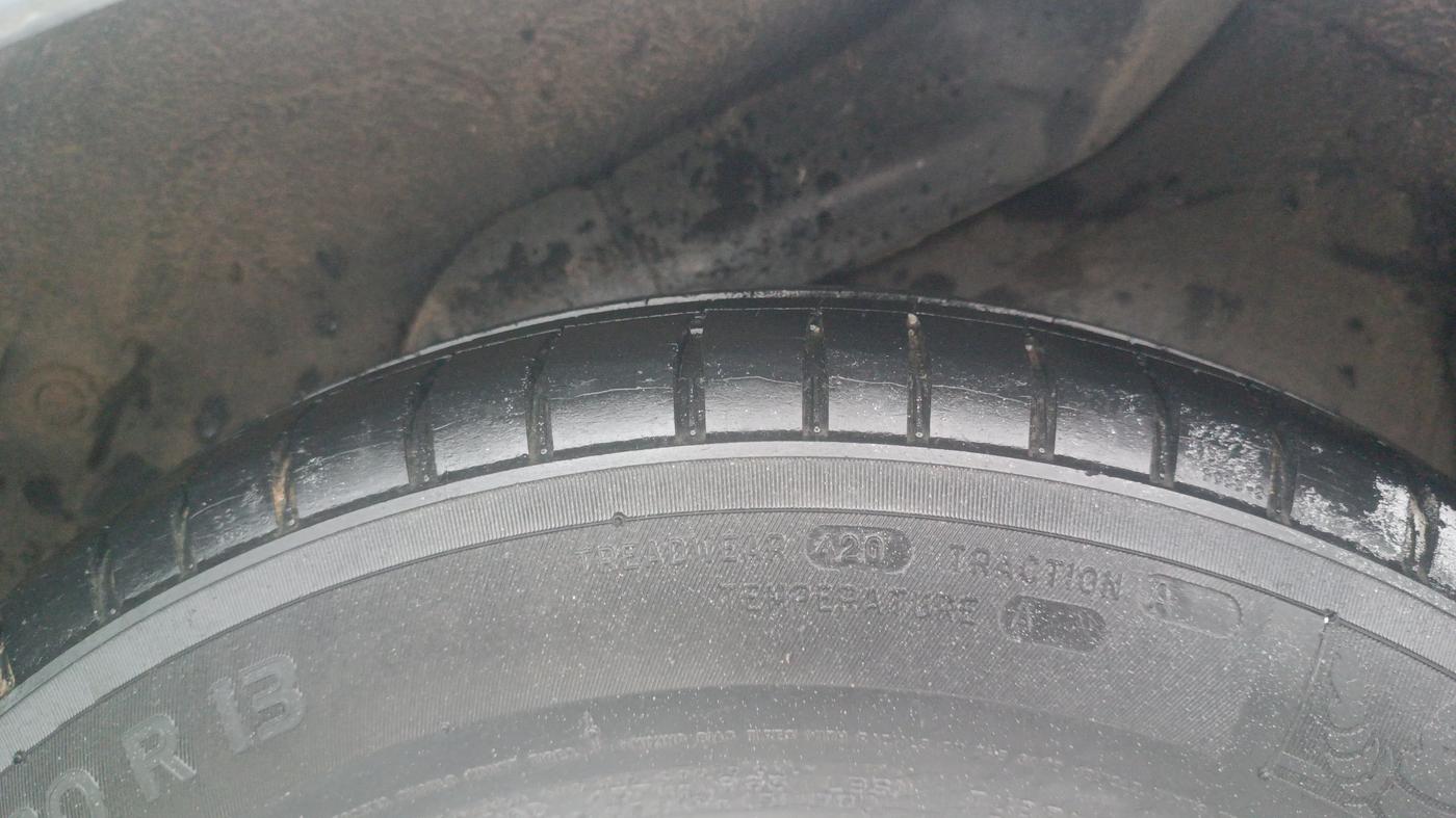 2013 Hyundai i10 SPORTZ 1.2, Petrol, Manual, 73,941 km, Left Rear Tyre Tread