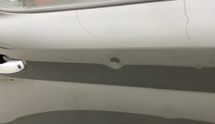 2019 Hyundai VENUE SX PLUS 1.0 TURBO DCT, Petrol, Automatic, 1,17,339 km, Right rear door - Slightly dented