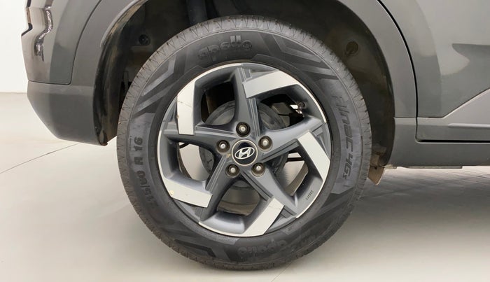 2019 Hyundai VENUE SX PLUS 1.0 TURBO DCT, Petrol, Automatic, 1,17,339 km, Right Rear Wheel