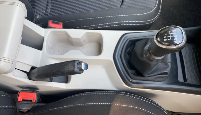 2023 Mahindra XUV300 W4 1.5 DIESEL, Diesel, Manual, 43,274 km, Gear Lever