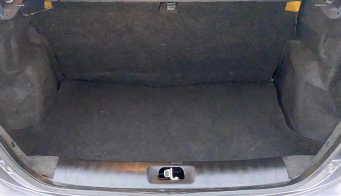 2013 Maruti Swift Dzire ZDI, Diesel, Manual, 24,717 km, Boot Inside