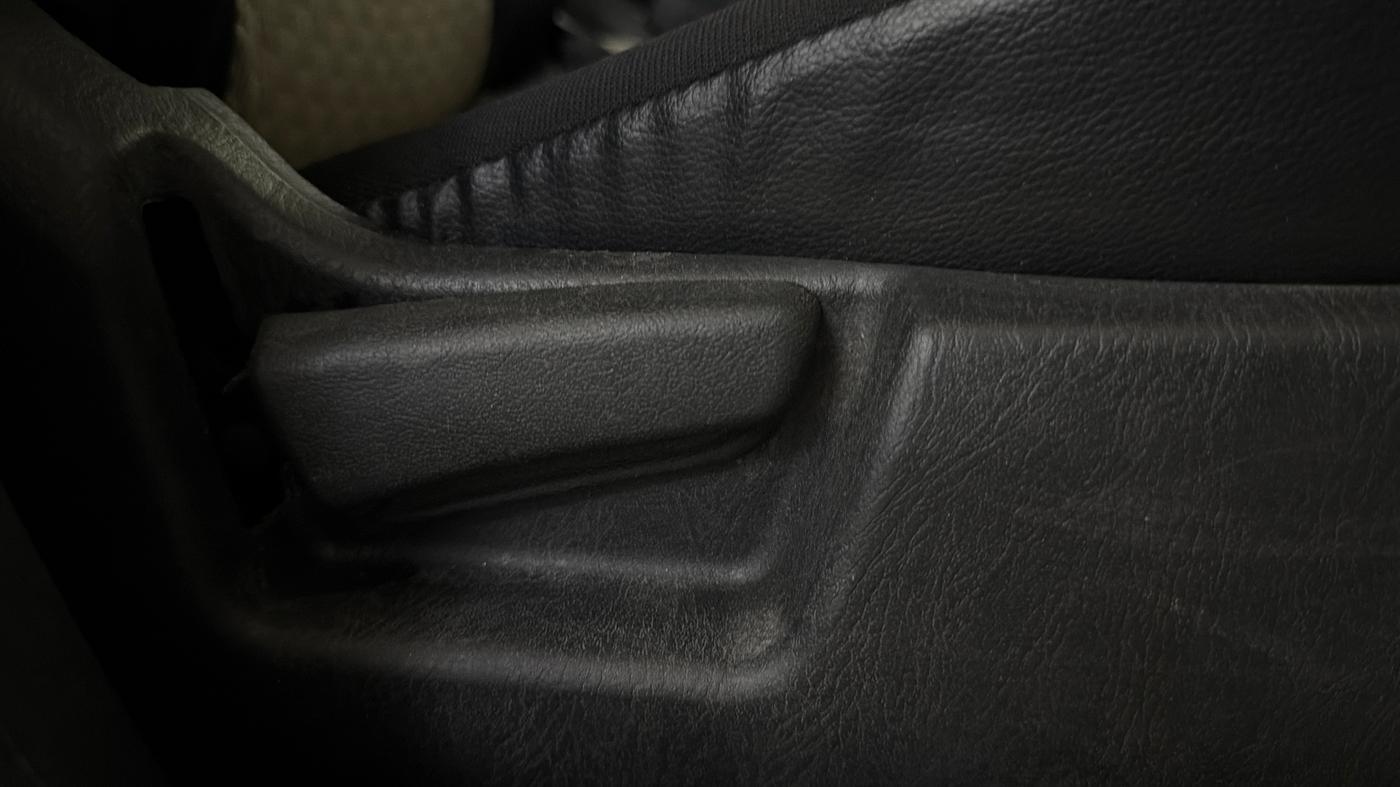 2020 Maruti Alto LXI, Petrol, Manual, 39,212 km, Driver Side Adjustment Panel