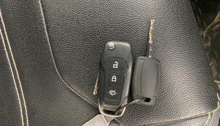 2018 Ford FREESTYLE TREND 1.2 PETROL, Petrol, Manual, 74,772 km, Key Close Up