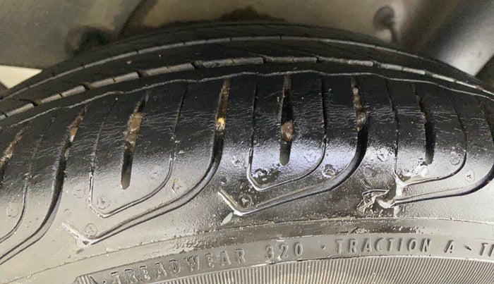 2015 Tata Zest XT PETROL, Petrol, Manual, 58,059 km, Left Rear Tyre Tread