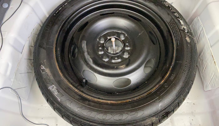 2015 Tata Zest XT PETROL, Petrol, Manual, 58,059 km, Spare Tyre