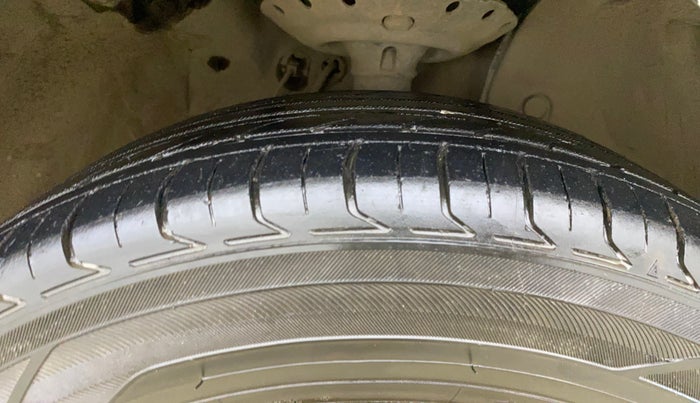 2016 Honda City 1.5L I-VTEC VX (O) MT, Petrol, Manual, 73,026 km, Right Front Tyre Tread