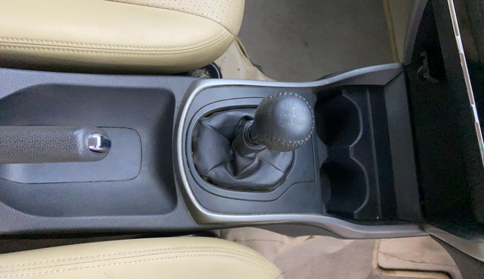 2016 Honda City 1.5L I-VTEC VX (O) MT, Petrol, Manual, 73,026 km, Gear Lever