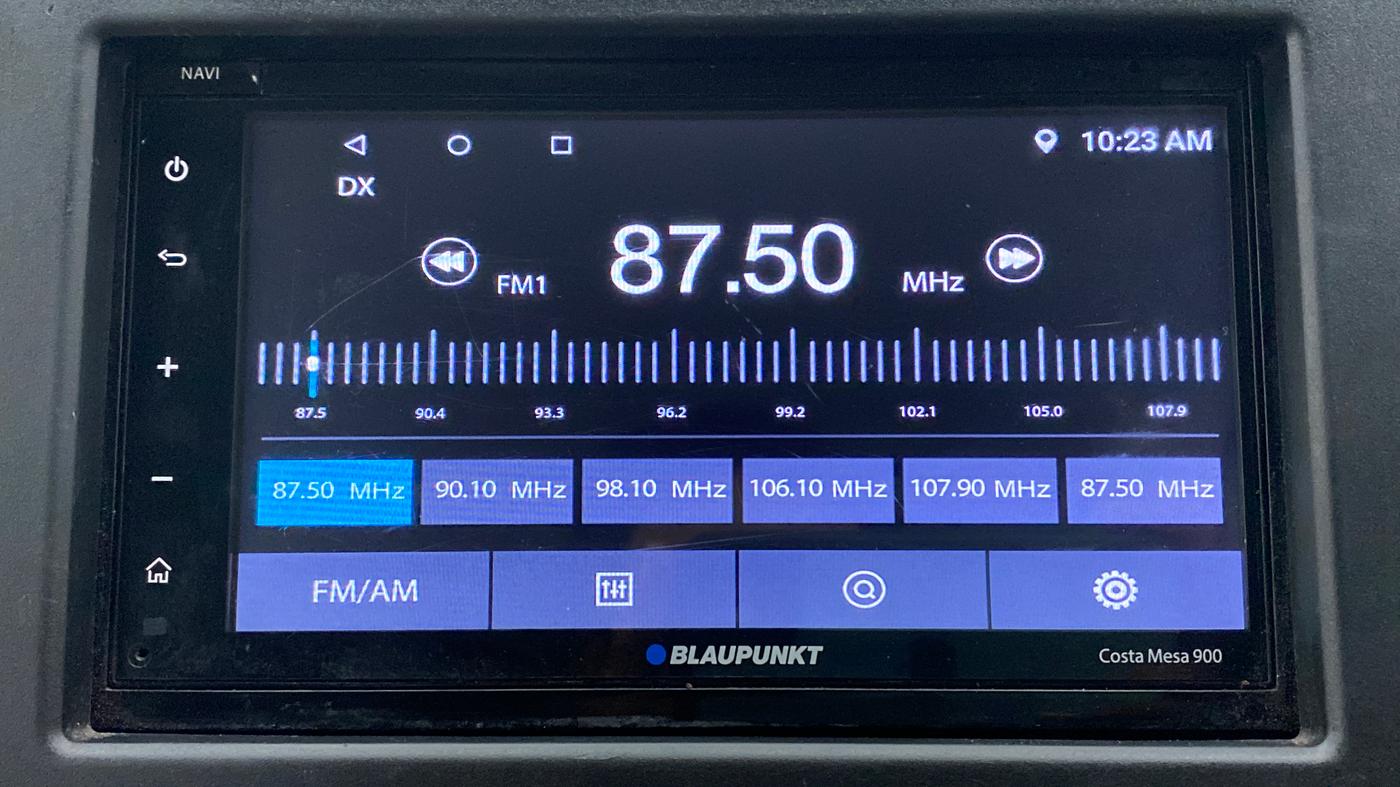 2018 Maruti Swift VXI AMT D, Petrol, Automatic, 60,498 km, Infotainment System