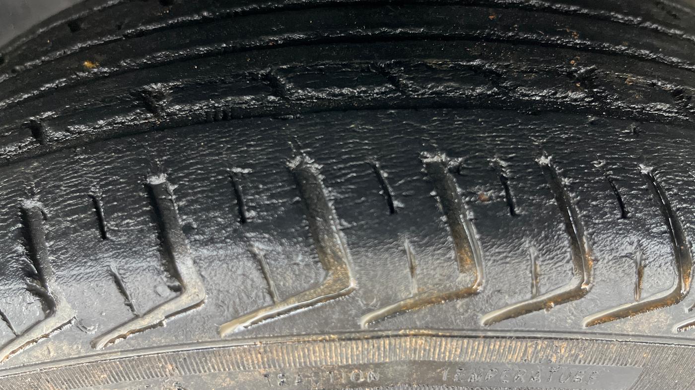 2019 Renault Kwid RXL, Petrol, Manual, 75,994 km, Left Front Tyre Tread