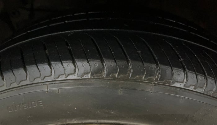 2017 Honda WR-V 1.2L I-VTEC VX MT, Petrol, Manual, 79,677 km, Left Front Tyre Tread
