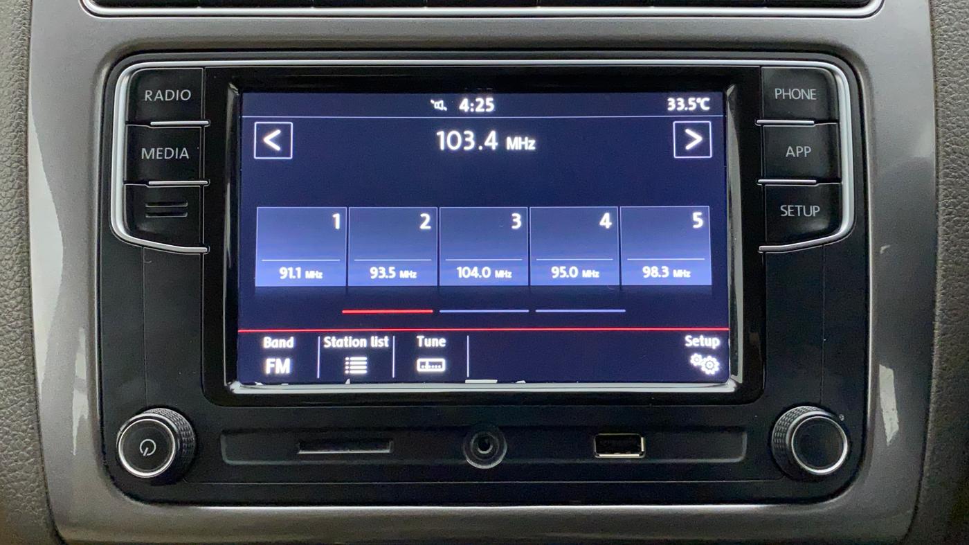 2019 Volkswagen Vento HIGHLINE DIESEL 1.5, Diesel, Manual, 1,17,683 km, Infotainment System