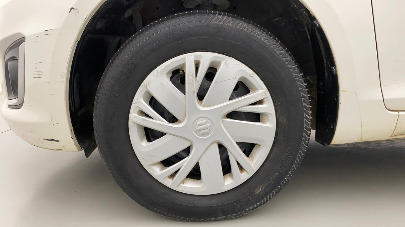 2015 Maruti Swift VDI ABS, Diesel, Manual, 45,074 km, Left Front Wheel