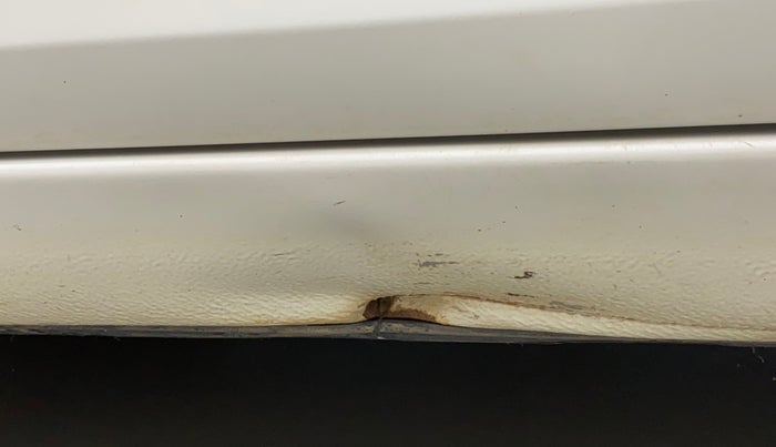 2015 Maruti Swift VDI ABS, Diesel, Manual, 45,074 km, Left running board - Slightly dented