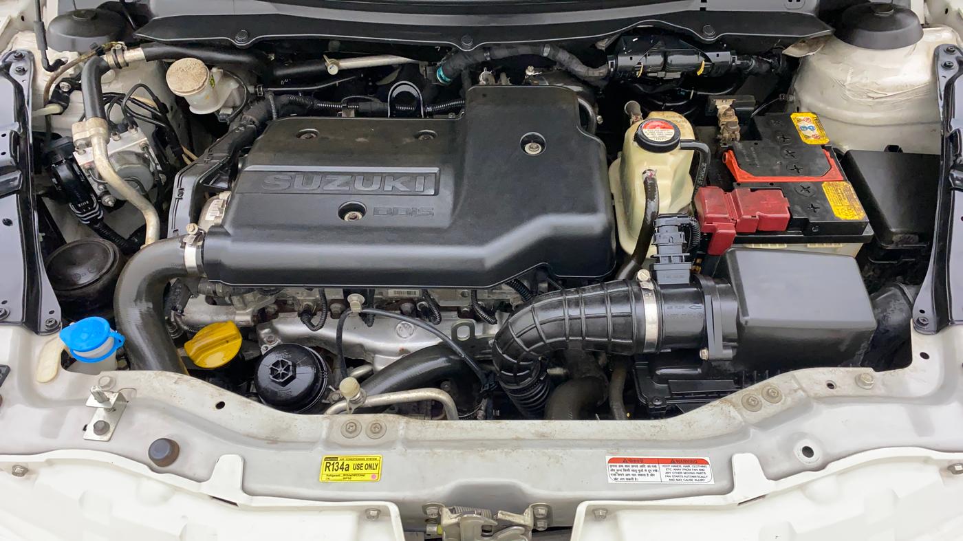 2015 Maruti Swift VDI ABS, Diesel, Manual, 45,074 km, Open Bonet