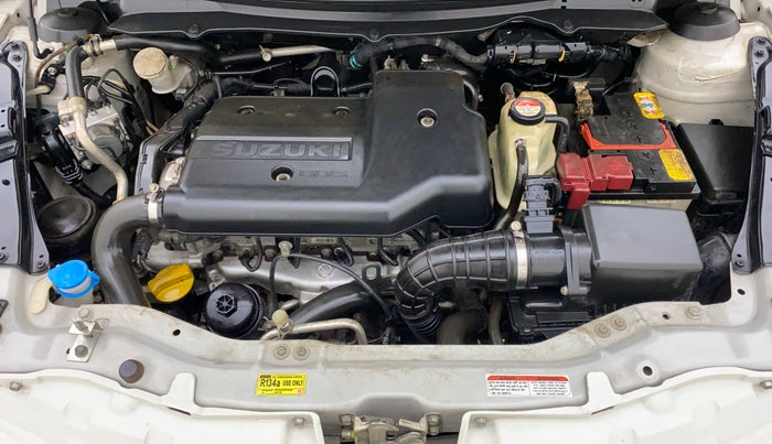 2015 Maruti Swift VDI ABS, Diesel, Manual, 45,074 km, Open Bonet