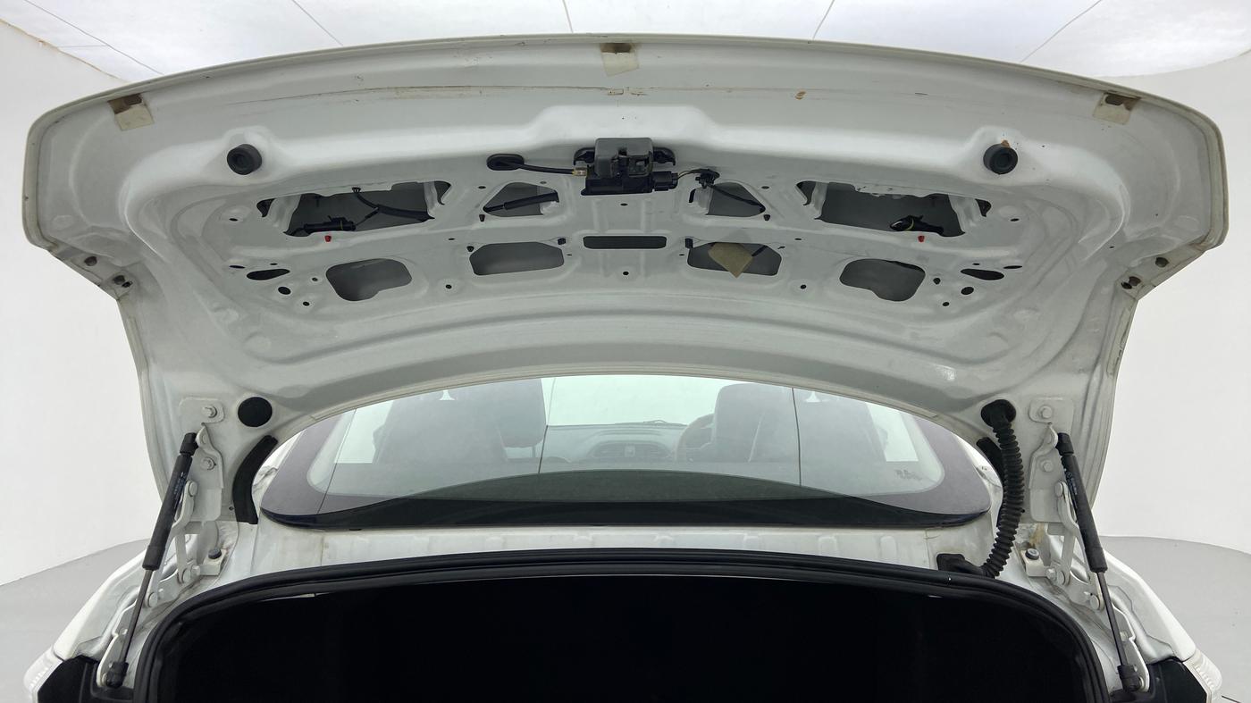 2019 Tata TIGOR XZ 1.2 REVOTRON, Petrol, Manual, 35,990 km, Boot Door Open