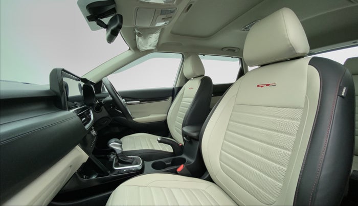2019 KIA SELTOS GTX + AT PETROL, Petrol, Automatic, 45,890 km, Right Side Front Door Cabin