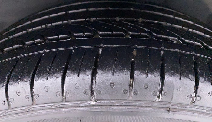 2021 Volkswagen Polo Highline 1.0 AT Petrol, Petrol, Automatic, 8,022 km, Left Rear Tyre Tread
