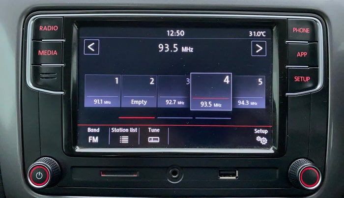 2021 Volkswagen Polo Highline 1.0 AT Petrol, Petrol, Automatic, 8,022 km, Infotainment System