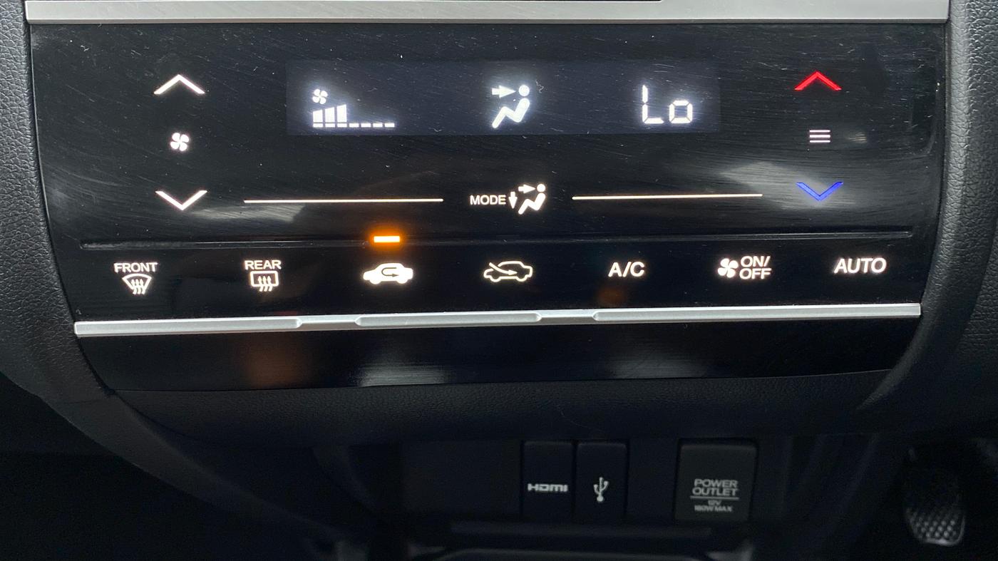 2019 Honda WR-V 1.2L I-VTEC VX MT, Petrol, Manual, 37,755 km, Automatic Climate Control
