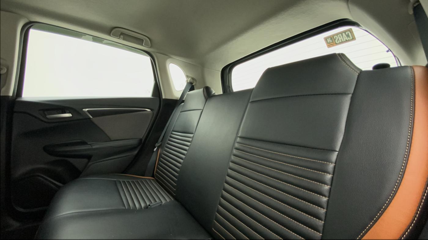 2019 Honda WR-V 1.2L I-VTEC VX MT, Petrol, Manual, 37,755 km, Right Side Rear Door Cabin