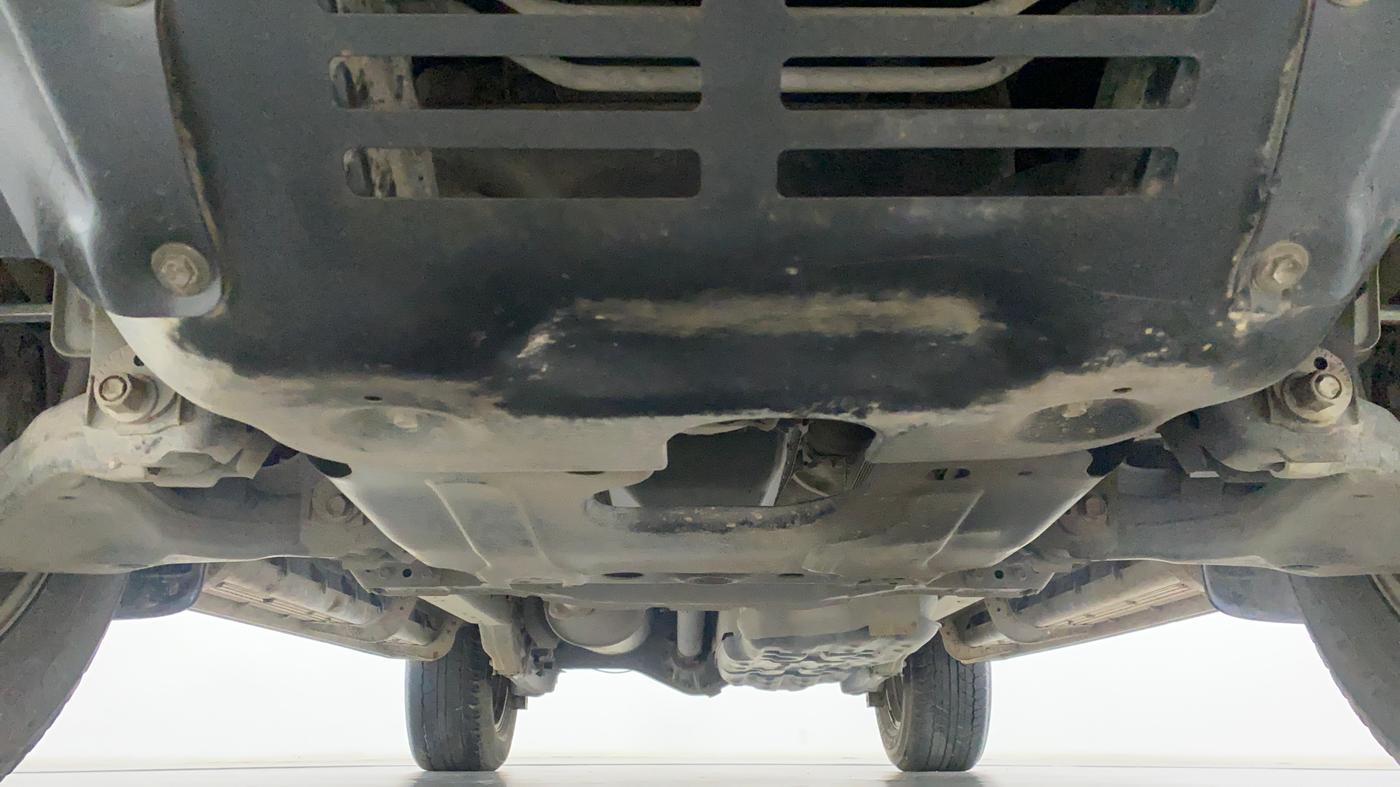 2014 Toyota Fortuner 3.0 AT 4X2, Diesel, Automatic, 1,89,323 km, Front Underbody