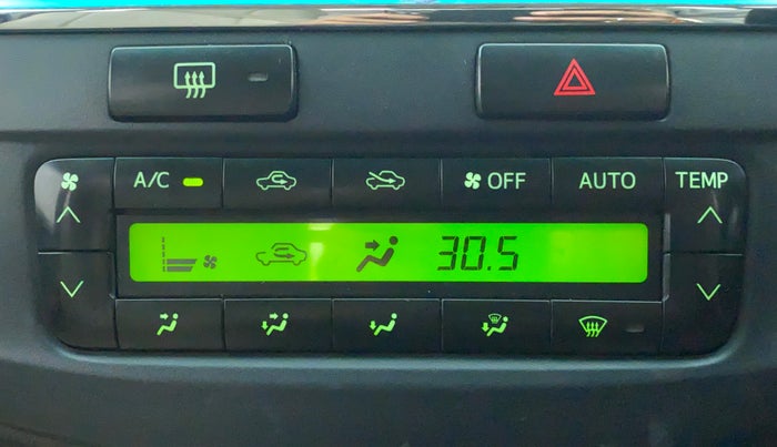 2014 Toyota Fortuner 3.0 AT 4X2, Diesel, Automatic, 1,89,323 km, Automatic Climate Control