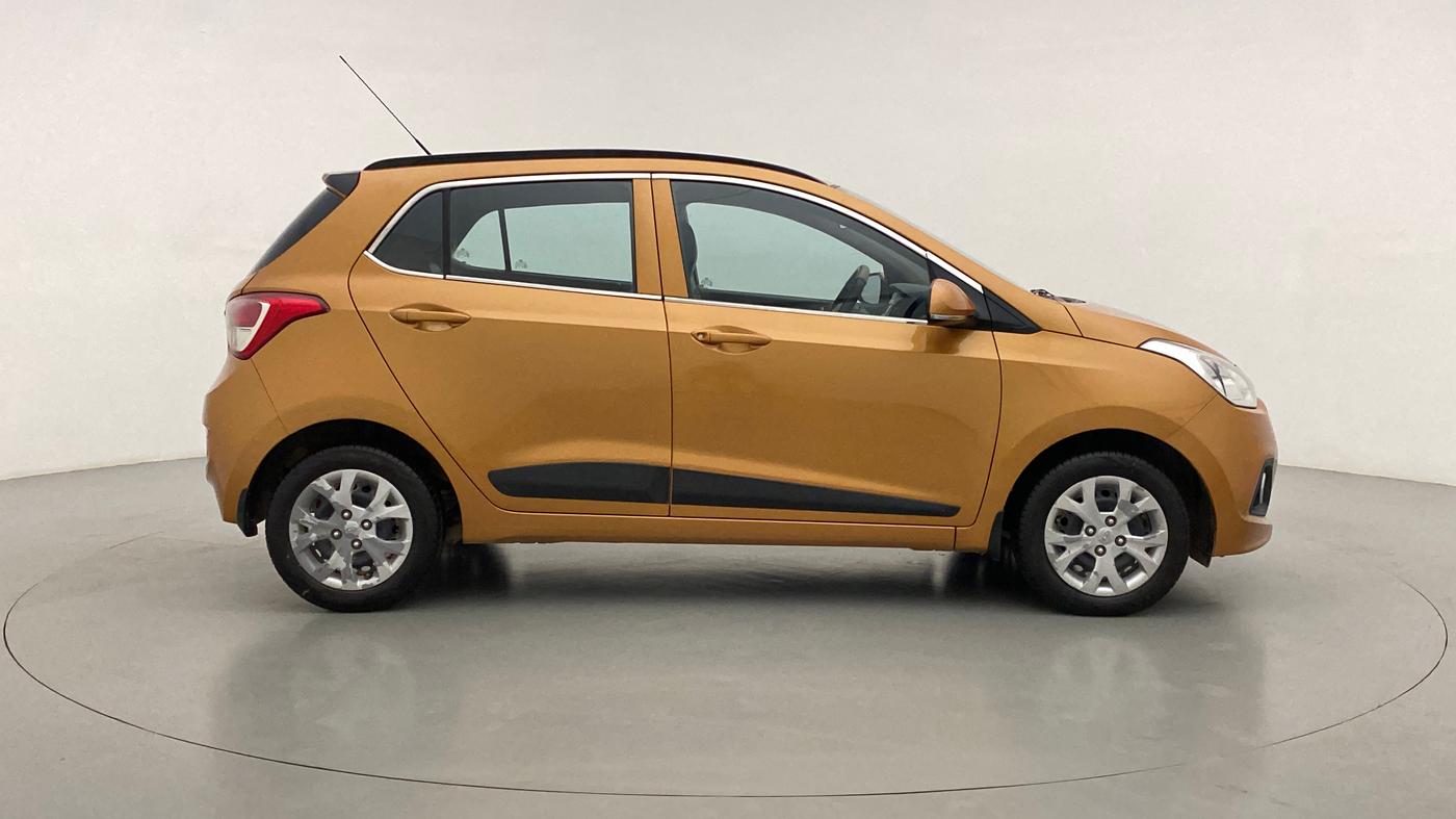 2016 Hyundai Grand i10 SPORTZ 1.2 KAPPA VTVT, Petrol, Manual, 97,837 km, Right Side View