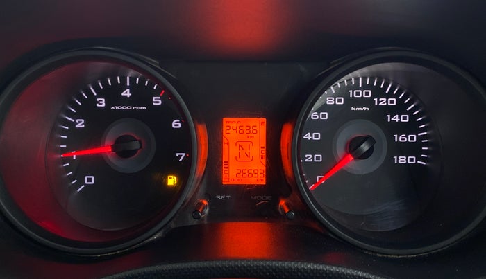 2017 Mahindra TUV300 T6, Diesel, Manual, 26,763 km, Odometer Image
