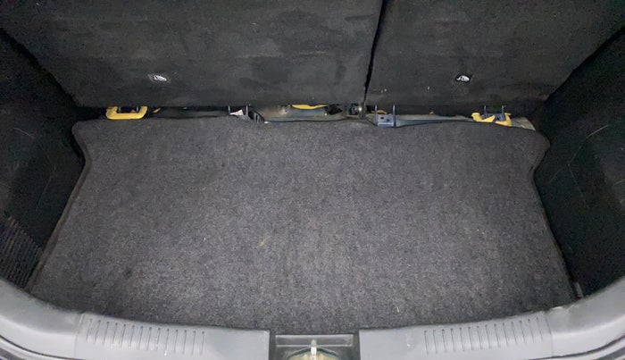 2020 Maruti IGNIS DELTA 1.2, Petrol, Manual, 40,358 km, Boot Inside