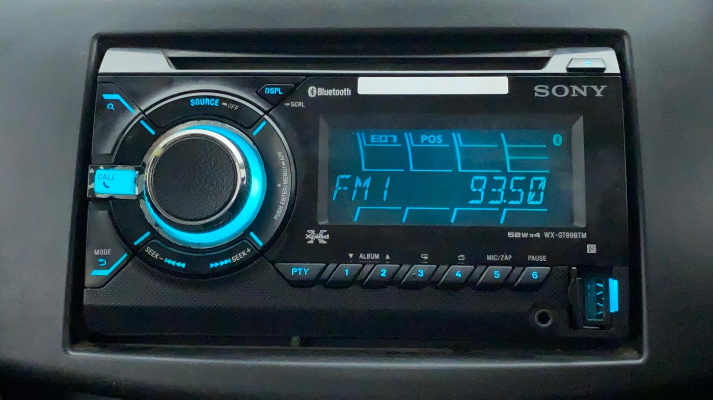 2014 Maruti Swift VXI D, Petrol, Manual, Infotainment System