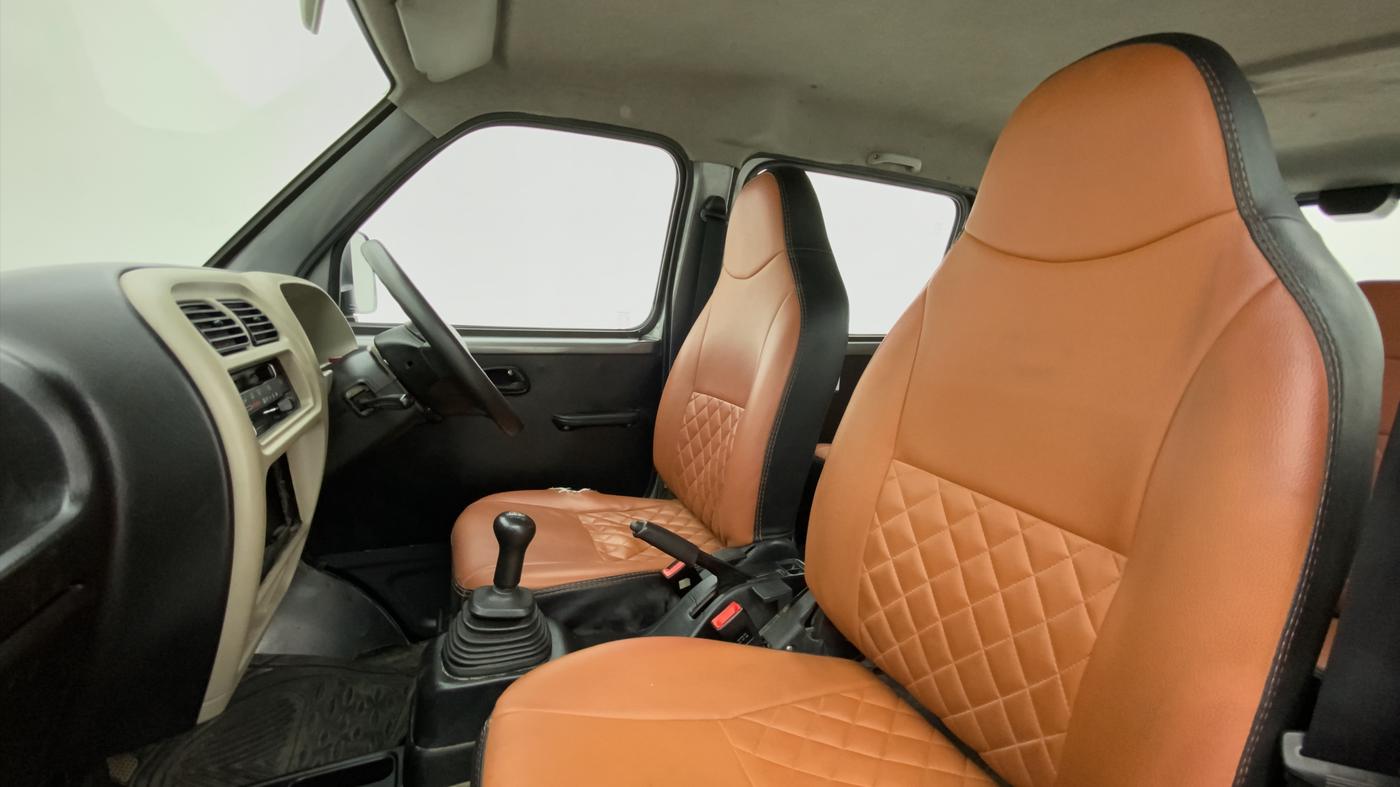 2020 Maruti Eeco 5 STR WITH A/C+HTR, Petrol, Manual, 50,783 km, Right Side Front Door Cabin