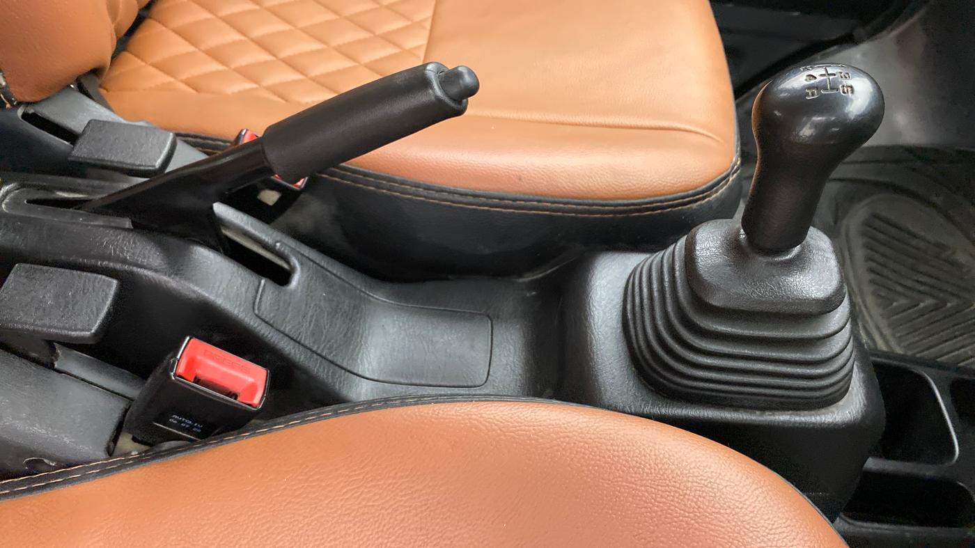 2020 Maruti Eeco 5 STR WITH A/C+HTR, Petrol, Manual, 50,783 km, Gear Lever