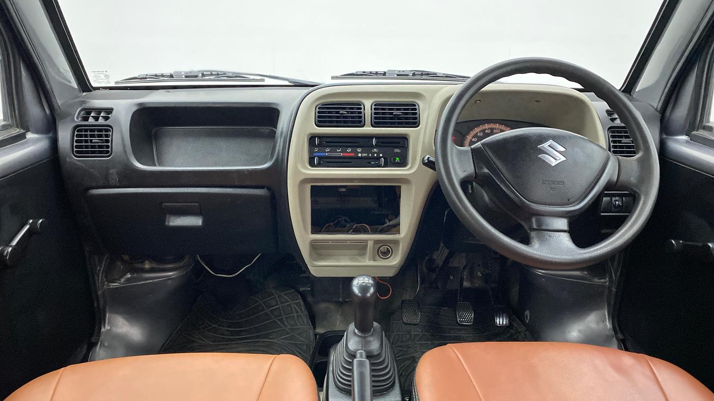 2020 Maruti Eeco 5 STR WITH A/C+HTR, Petrol, Manual, 50,783 km, Dashboard