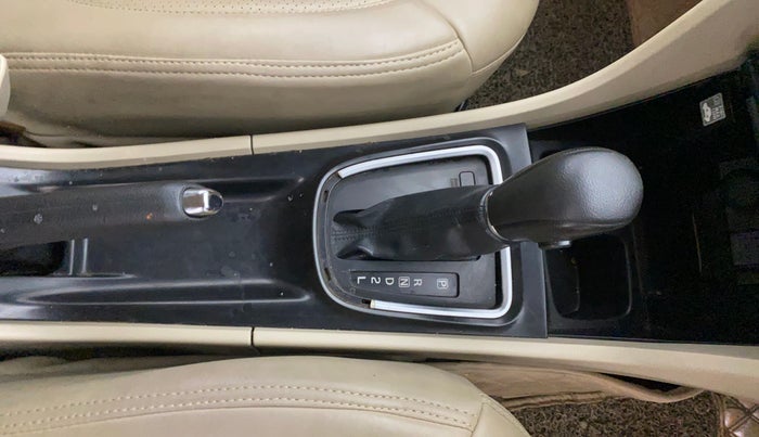 2017 Maruti Ciaz ZETA 1.4  AT PETROL, Petrol, Automatic, 63,367 km, Gear Lever