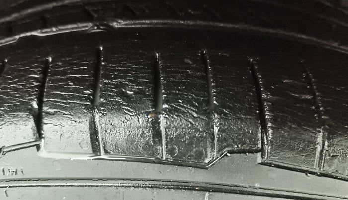 2014 Hyundai Grand i10 ASTA AT 1.2 KAPPA VTVT, Petrol, Automatic, 70,217 km, Right Front Tyre Tread