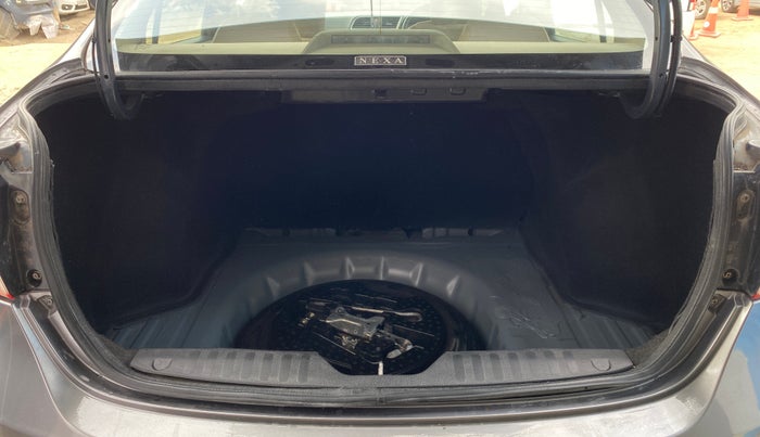 2018 Maruti Ciaz DELTA 1.4 AT PETROL, Petrol, Automatic, 92,774 km, Boot Inside