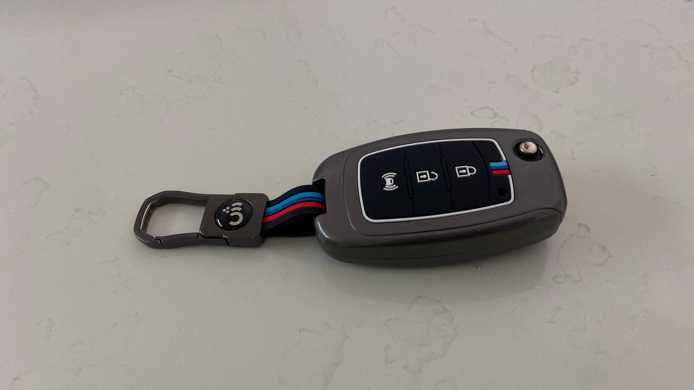 2021 Mahindra XUV300 W8 (O) 1.5 DIESEL AMT, Diesel, Automatic, 61,561 km, Key Close Up