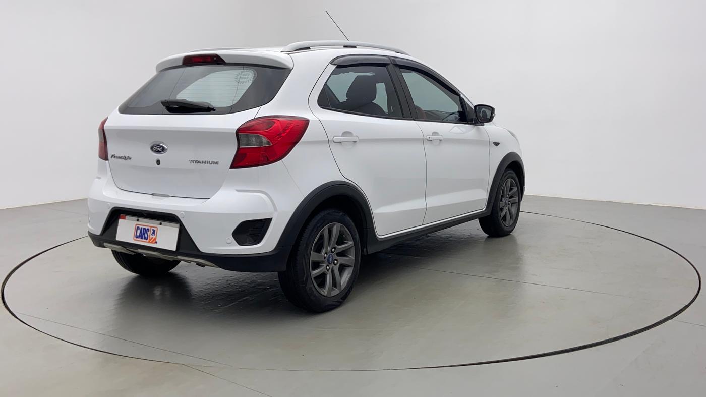 2018 Ford FREESTYLE TITANIUM 1.2 TI-VCT MT, Petrol, Manual, 27,838 km, Right Back Diagonal (45- Degree) View