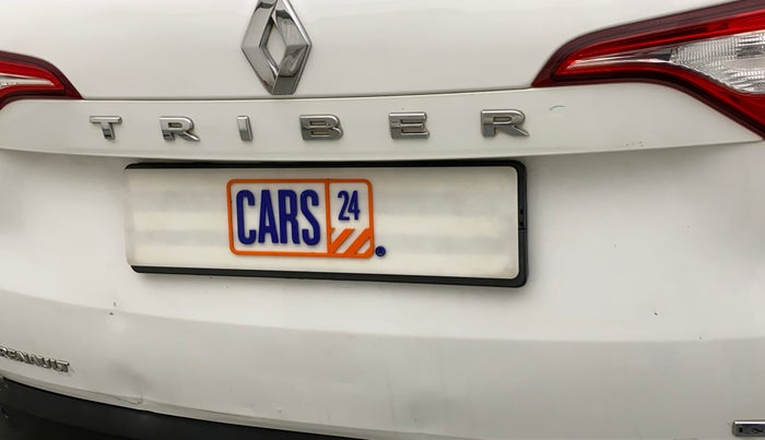 2019 Renault TRIBER RXT, Petrol, Manual, 1,02,395 km, Dicky (Boot door) - Minor scratches