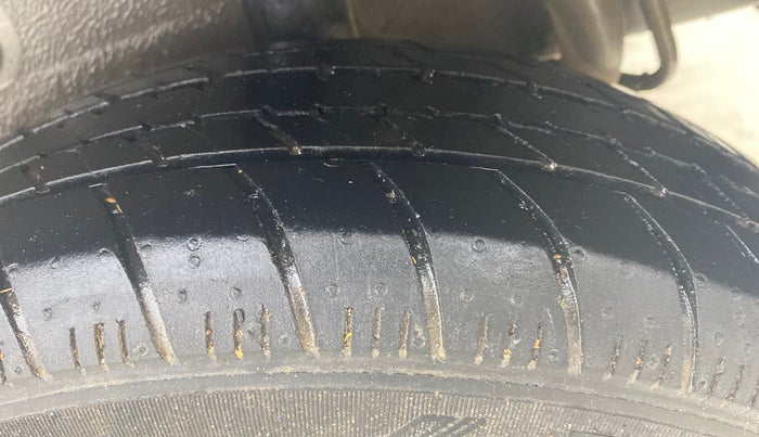 2021 Maruti Celerio VXI CNG, CNG, Manual, 64,292 km, Left Rear Tyre Tread