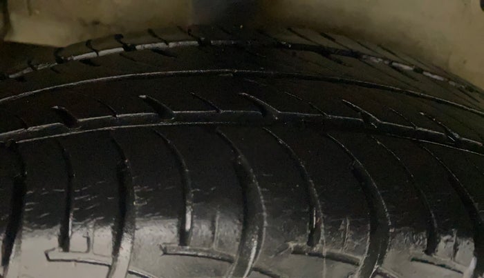 2019 Maruti Celerio ZXI AMT (O), Petrol, Automatic, 32,821 km, Right Rear Tyre Tread