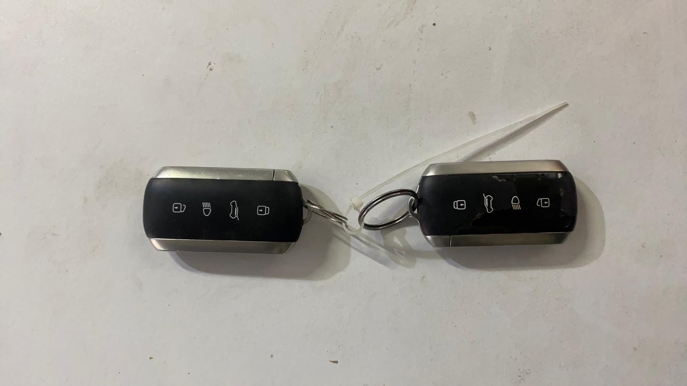 2024 Tata Curvv Creative 1.2 Petrol 7DCA, Petrol, Automatic, 17,841 km, Key Close Up