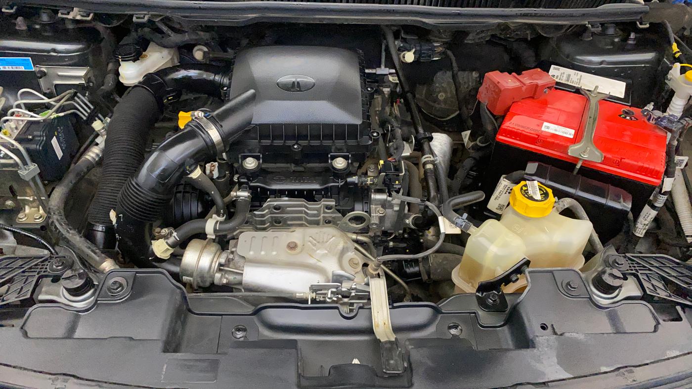 2024 Tata Curvv Creative 1.2 Petrol 7DCA, Petrol, Automatic, 17,841 km, Engine View
