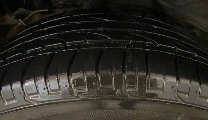 2024 Tata Curvv Creative 1.2 Petrol 7DCA, Petrol, Automatic, 17,564 km, Right Rear Tyre Tread