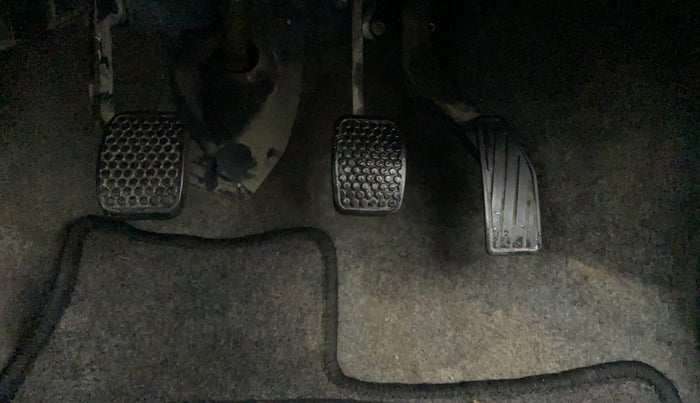 2018 Maruti Alto 800 LXI, Petrol, Manual, 6,909 km, Pedals