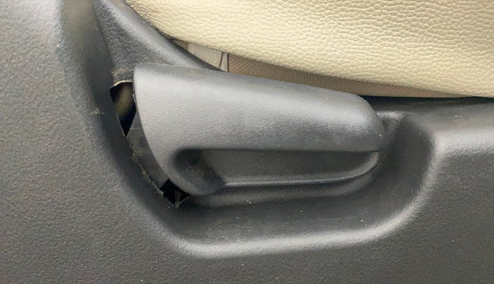 2018 Maruti Wagon R 1.0 VXI AMT, Petrol, Automatic, 19,206 km, Driver Side Adjustment Panel