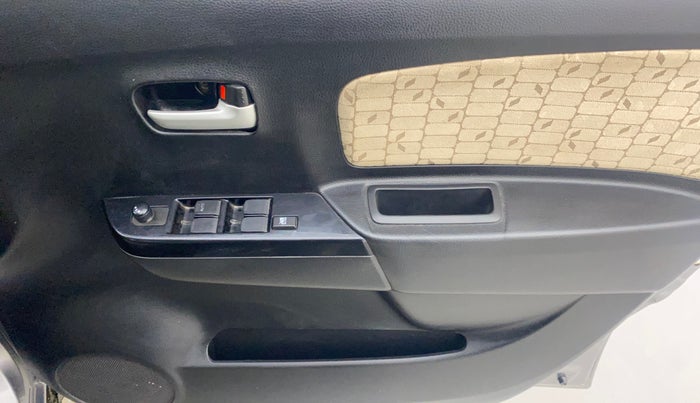 2018 Maruti Wagon R 1.0 VXI AMT, Petrol, Automatic, 19,206 km, Driver Side Door Panels Control