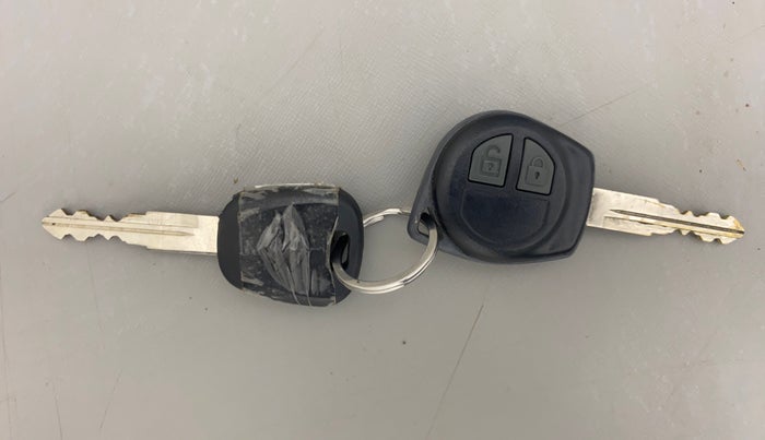 2018 Maruti Wagon R 1.0 VXI AMT, Petrol, Automatic, 19,206 km, Key Close Up